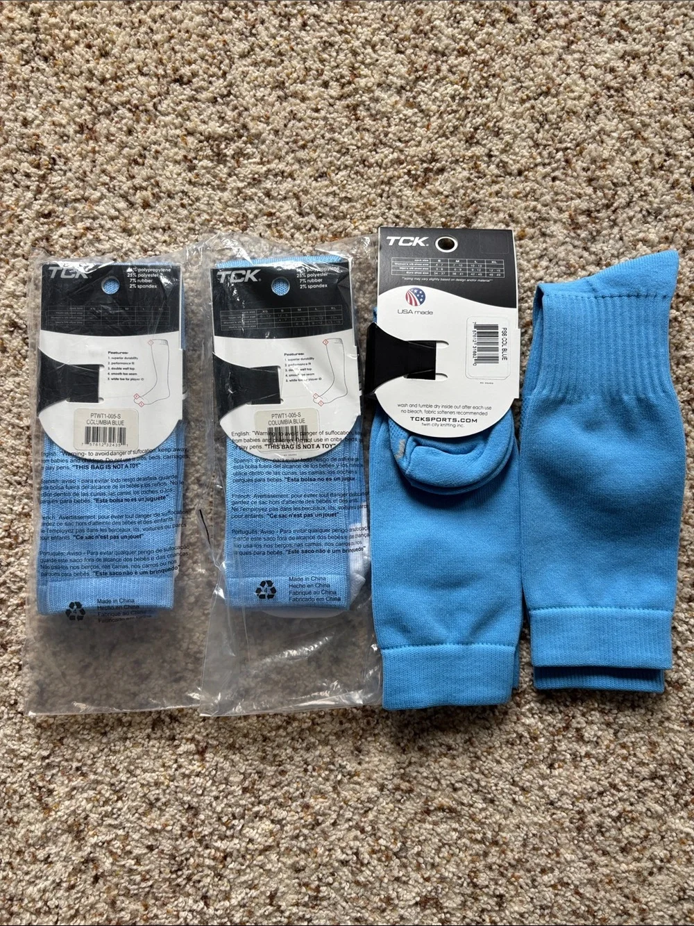 TCK Performance Kids Light Blue Crew Socks